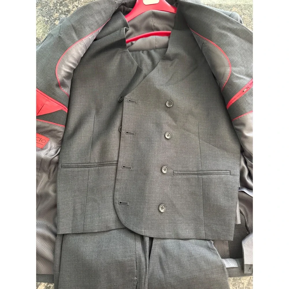 Bocaccio Uomo Mens 3 Piece Suit Charcoal Gray‎ Vest Jacket Pants 40S / 34 W new